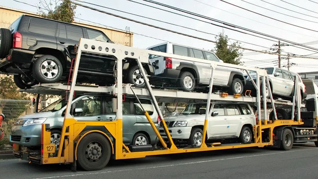 Car Carrier Services in Sahiwal Okara